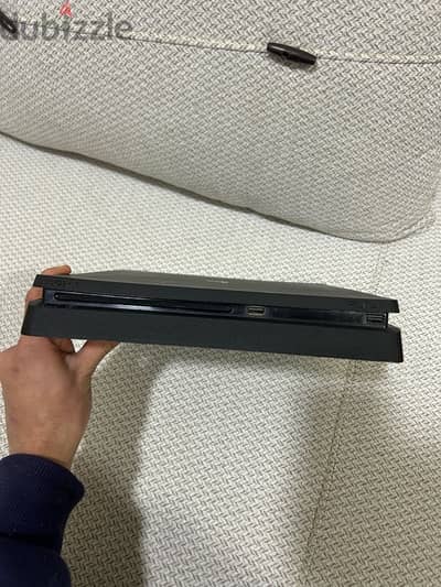 playstation 4 slim