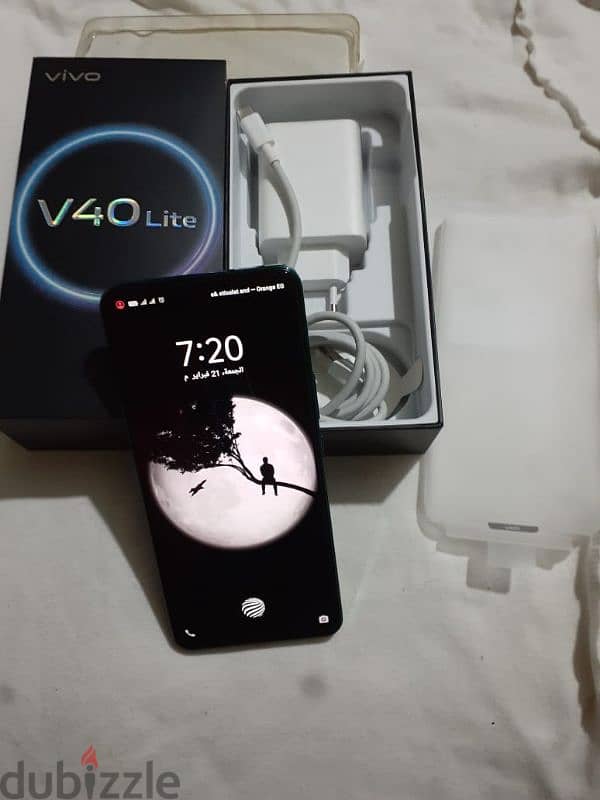 Vivo V40 Lite 8