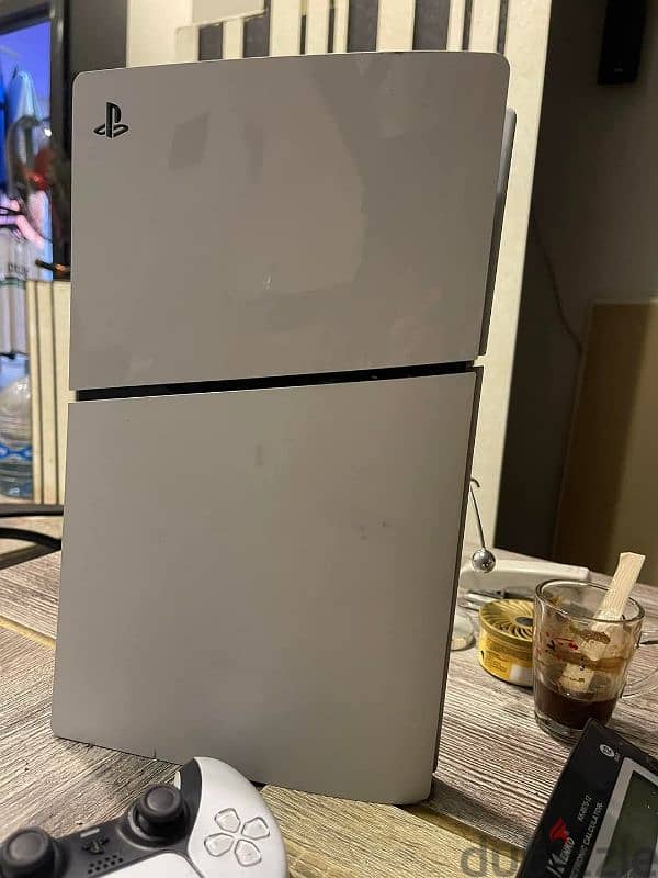 PlayStation 5 slim 0