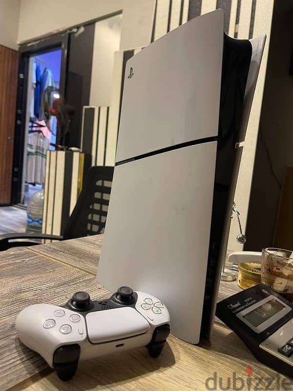 PlayStation 5 slim 2