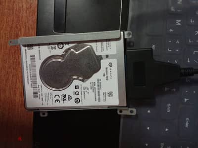 Seagate HDD 1 TB hard disk + Cable