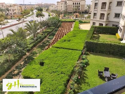 Apartment with Garden in Mivida