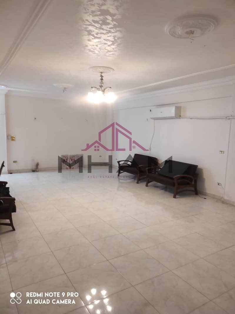 Apartment for rent 220 sqm in Al Yasmine 1, super luxury finishing, frank nautical, open view, first settlement 0