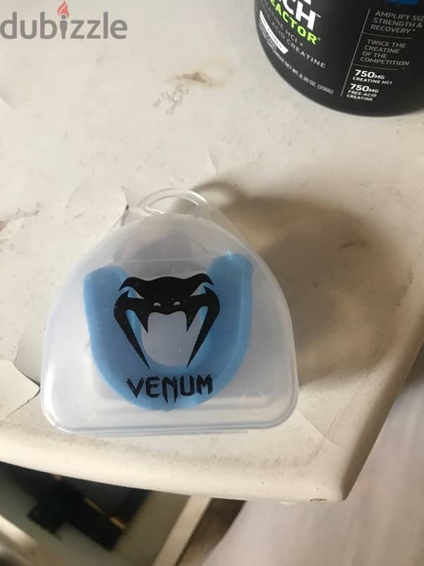 Venum  silicon mouthguard 0