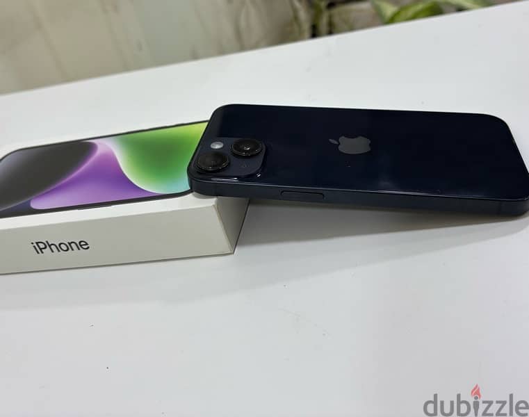 iPhone 14, Midnight color, 256GB 4