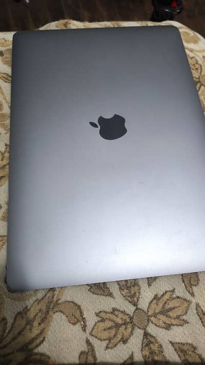 MacBook pro 13 2018