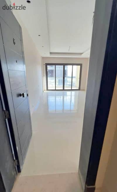 An apartment with immediate receipt and finishing, with a 30% discount on cash, for sale in installments in the Fifth Settlement