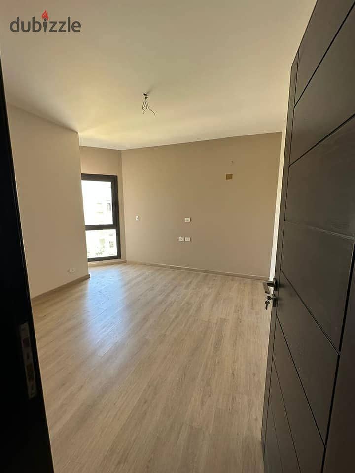 An apartment with immediate receipt and finishing for sale in installments in the Fifth Settlement, close to the American University 0