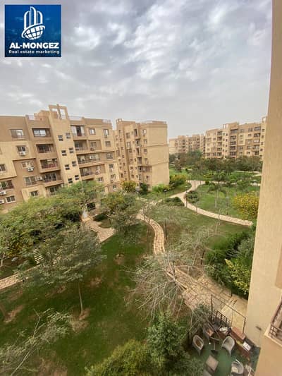 Apartment 90 meters for sale with special finishes in the sixth phase close to services in Madinaty City