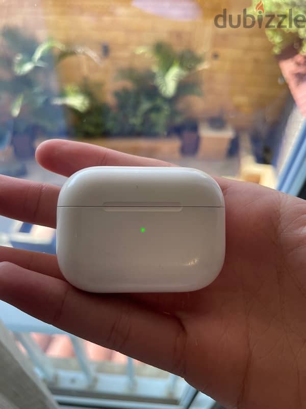 Airpods pro used in good condition 2