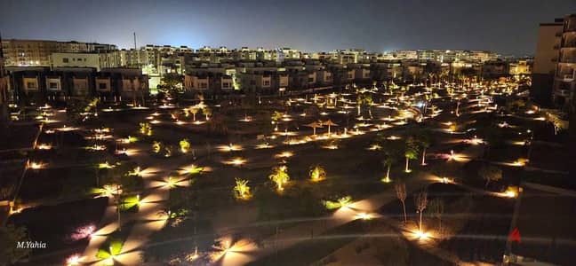 First USE Apartment . . Landscape View . . Hyde Park new cairo