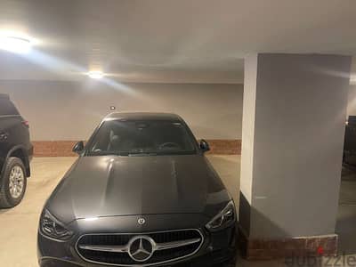 Mercedes C180 Avantgarde 2023 100km only - مرسيدس بنز سي 180 ٢٠٢٣