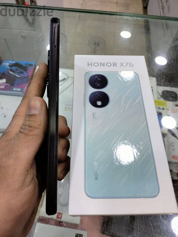 Honor 7xb 4