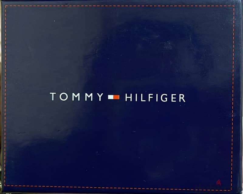 محفظة Tommy Hilfiger أصلية سوداء و جلد طبيعي 3