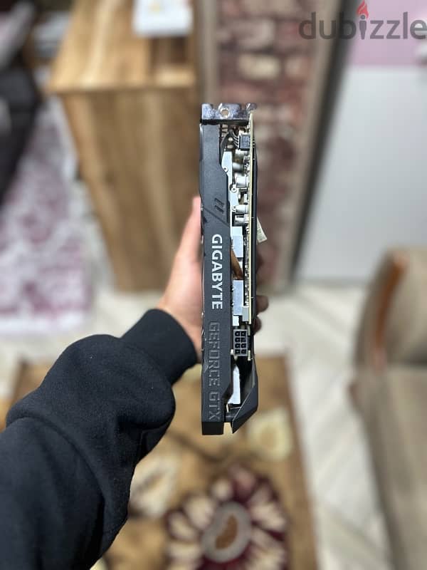 GTX 1660SUPER 6GB gigabyte 2