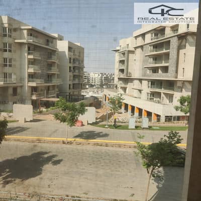 apartment for sale  3bed  Mountain View icity  new  cairo  ready to move  Prime  location in the  5th Settlement at bargain price