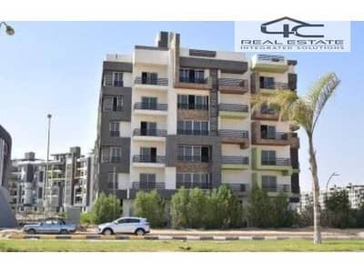 Apartment for sale with a down payment of 325,000 ,3 bedrooms in the Fifth Settlement, 12-year installments in a compound in front of Hyde Park