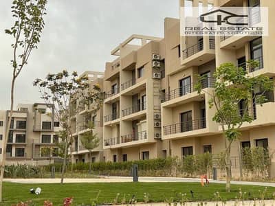 Fully finished apartment 168m 3 bedrooms for sale Ready to move with installments in Fifth Square Al Marasem in Golden Square Fifth Settlement