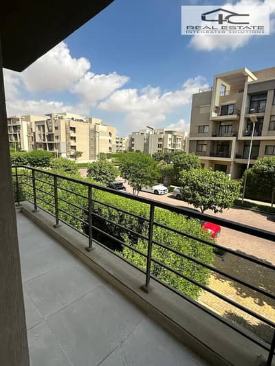 A fully finished with Ac/s apartment delivery 2026 with lowest down payment and installments from the owner ​​180 m 3 rooms for sale in Fifth Square