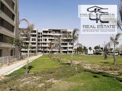 Ready to move apartment 251 m ground floor corner core and shell  landscape view in prime loction at palm hills compound new cairo for sale