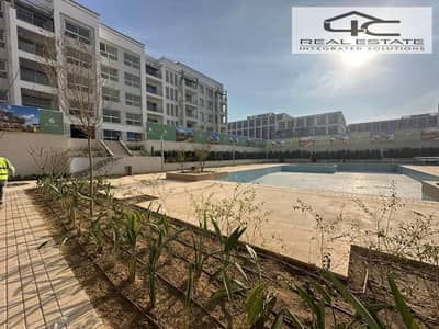 Apartment corner  195 m 3 bedroom fully finished landscape and pool view for sale with down payment and instalment in Mivida compound new cairo