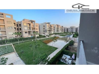 Apartment 130 m 2 bedroom fully finished view land scape for sale with down payment and instalment in fifth square compound new cairo