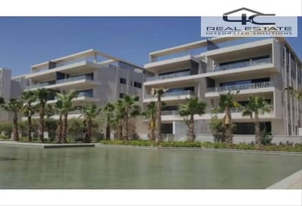 شقة مساحة 145 م 2 غرف نوم  للبيع بمقدم و اقساط في كمبوند Lake view residence 2 القاهرة الجديدة بالقرب من الجامعة الامريكية  استلام 2026