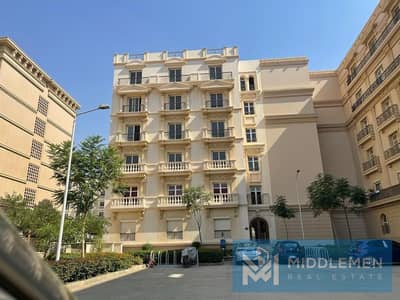 Apartment 145m ready to move prime location in compound hyde park new cairo