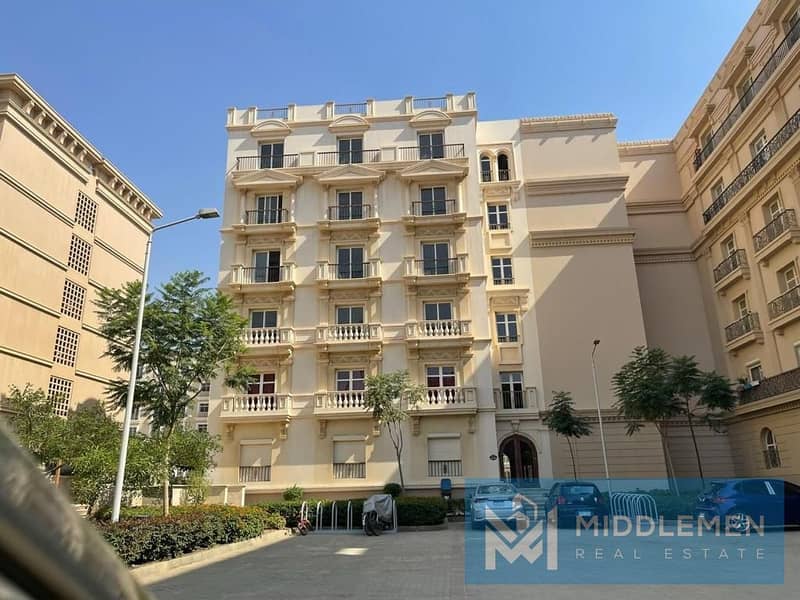 Apartment 147m ready to move prime location in compound hyde park new cairo 0