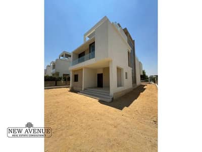 standalone villa three bedrooms semi finished by installments over five years in fifth square el marasem new cairo