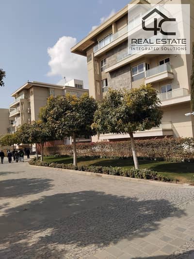 apartment for sale 165m mountain view new cairo  READY TO MOVE with installment over 4 years view on landscape in the best location in 5th settlement