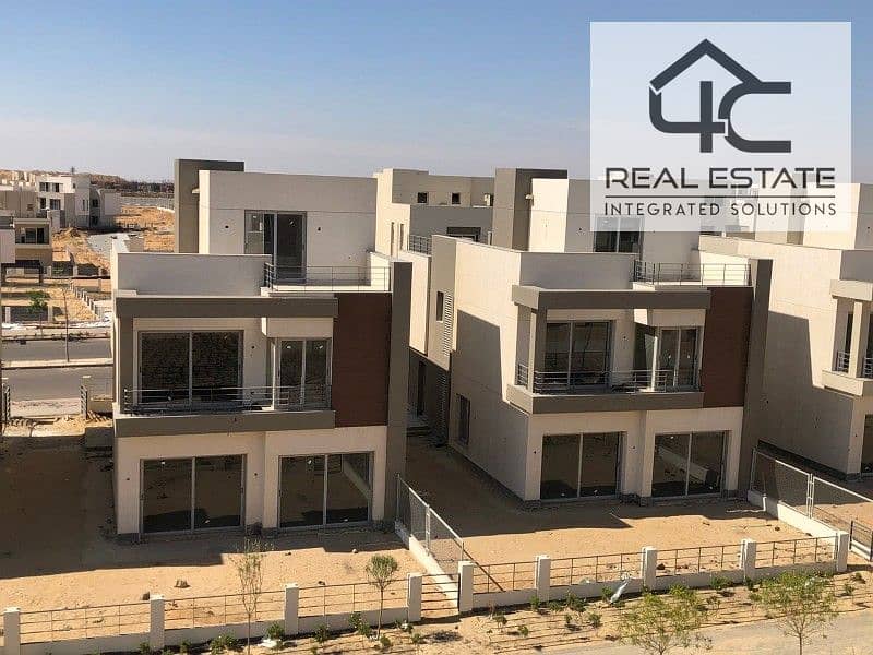 Stand alone villa Type( M ) for sale in Prime Location highest elevation in compound in Palm Hills New Cairo 0