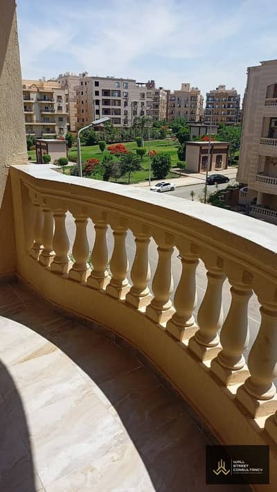 Apartment for rent 200 m furnished and ready to move in in a vital location in the Fifth Settlement