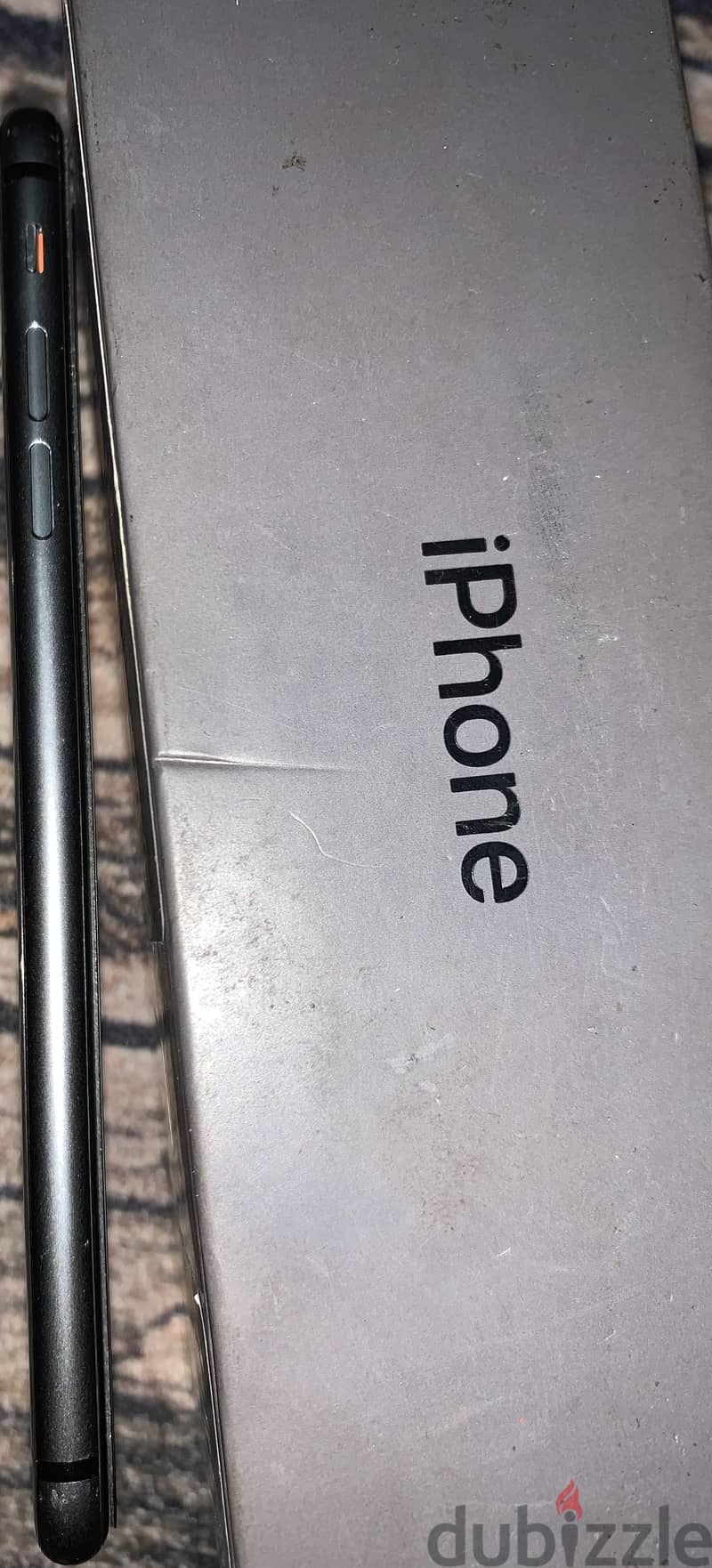 iphone 8 plus للبيع حالته ممتازه جدا 4