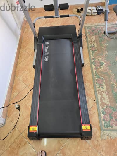 TREADMILLS LIFE FITNESE USA 130KG