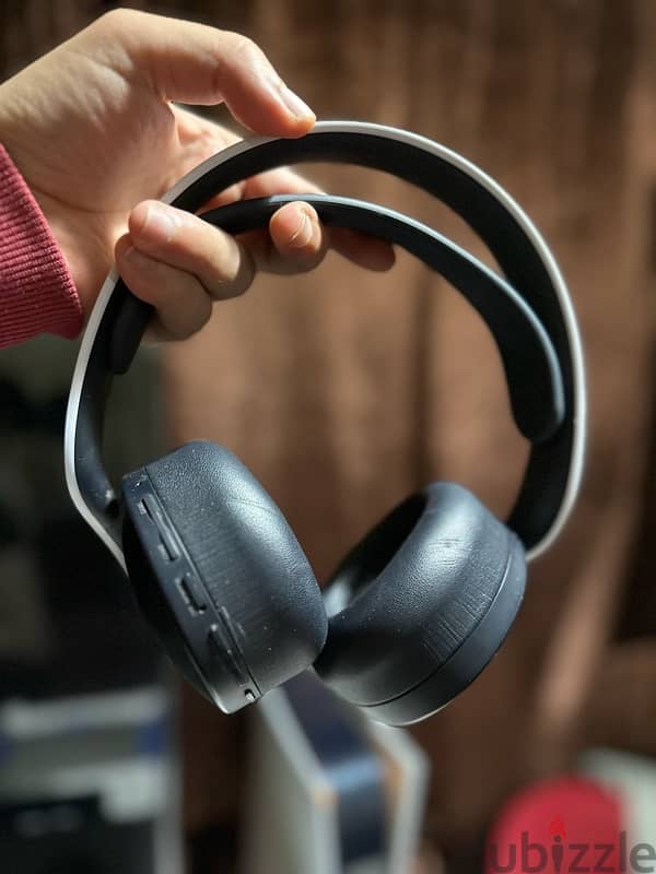 Sony Pulse 3D wireless headset 5