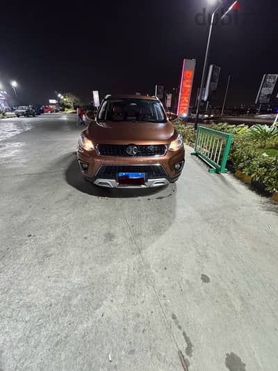 Baic Senova X35 2018