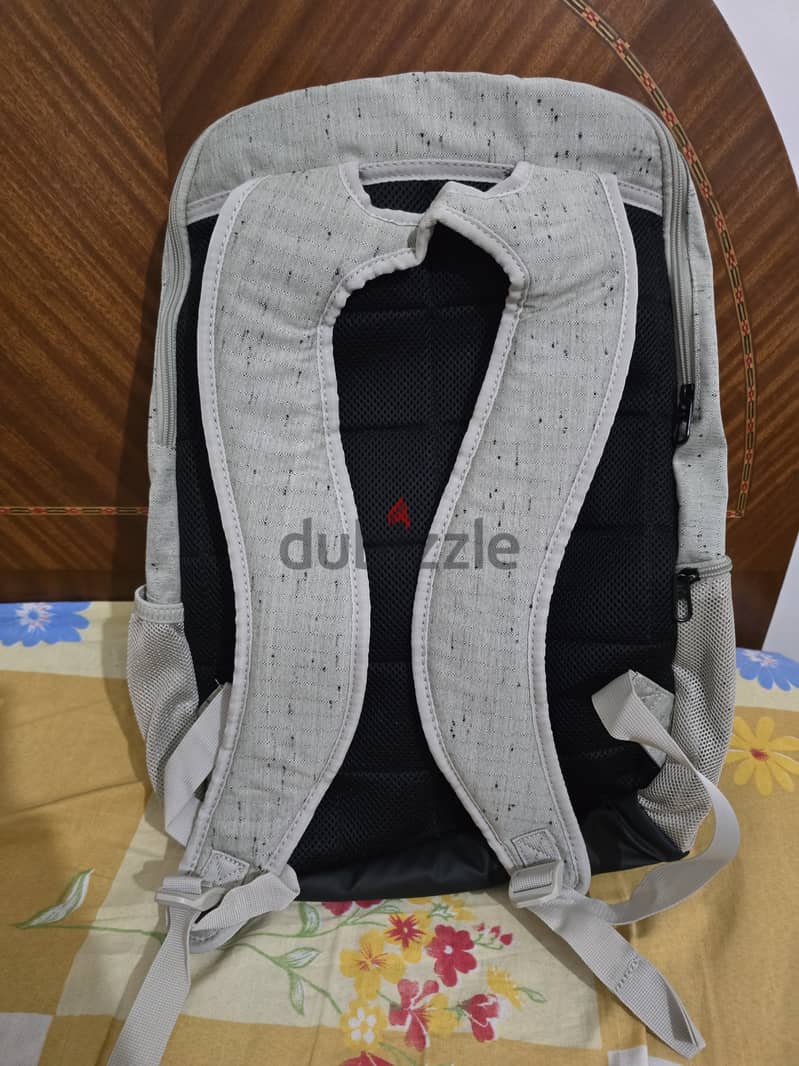 Nike American backpack beige and black 1