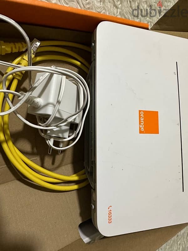 Wireless Home 4G Router by Orange 1