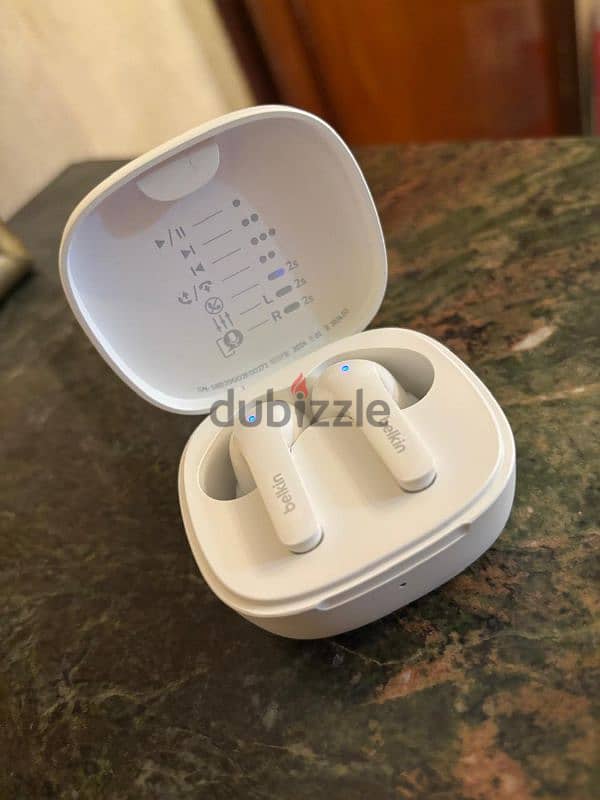 Airpod belkin 1