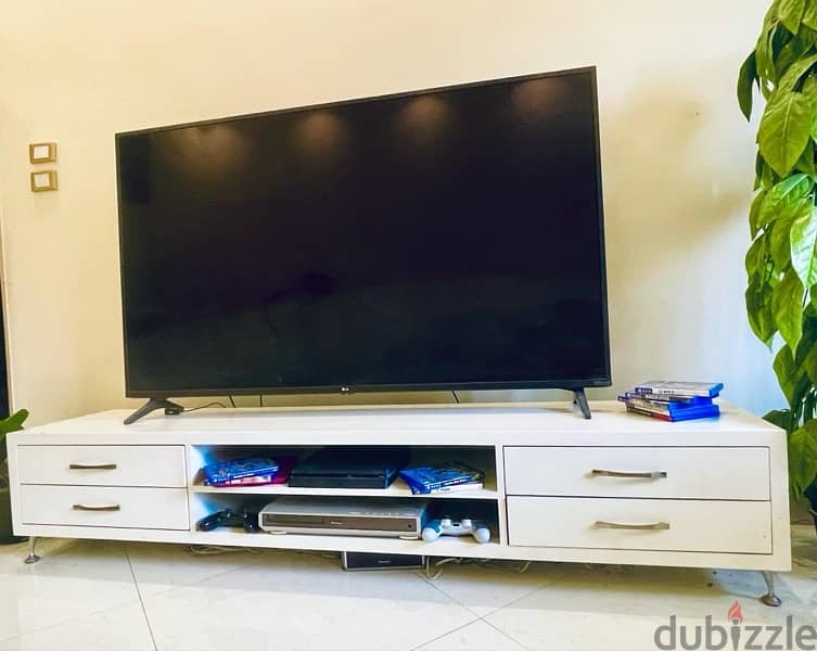 tv table ترابيزة تليفزيون كبيرة عمولة 3