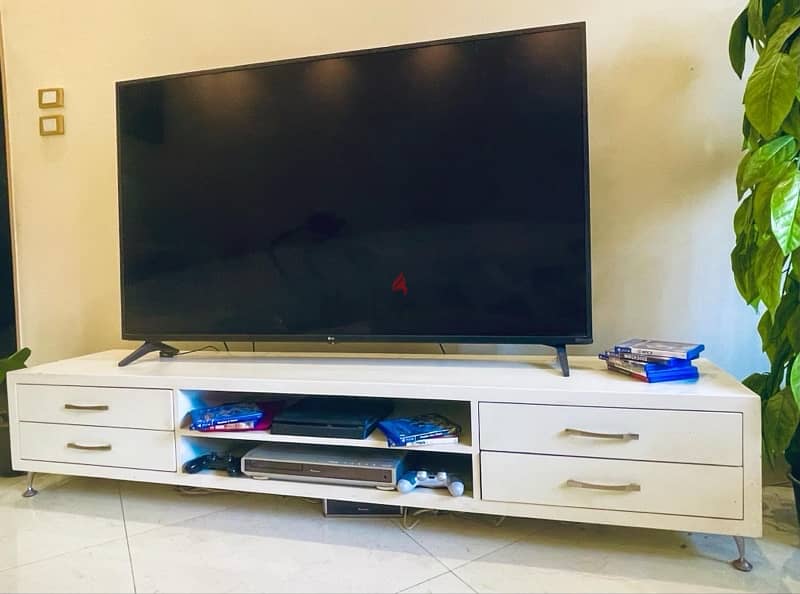 tv table ترابيزة تليفزيون كبيرة عمولة 4