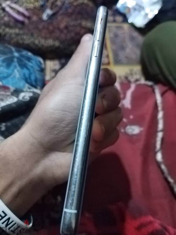 آيفون xs max بطاريه ٩٨ 1