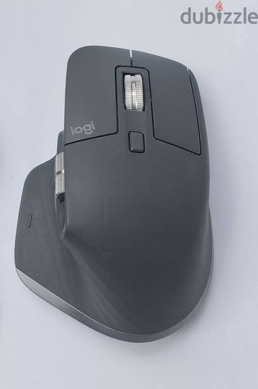 Logitech MX Keys S + MX Master 3S Combo 4