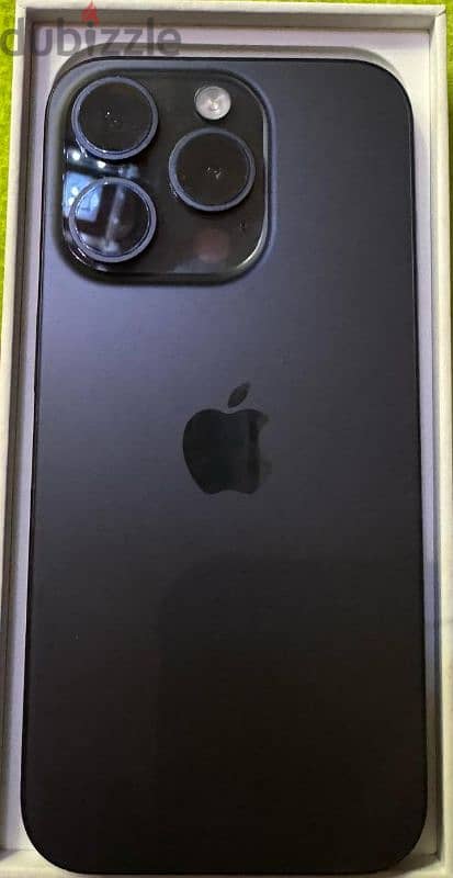 iphone 15 pro 128GB  ‎كسر زيزو  battery 98%  color black 0