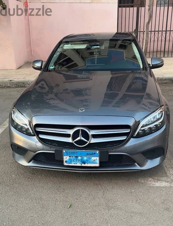 Mercedes-Benz C200 2019 0