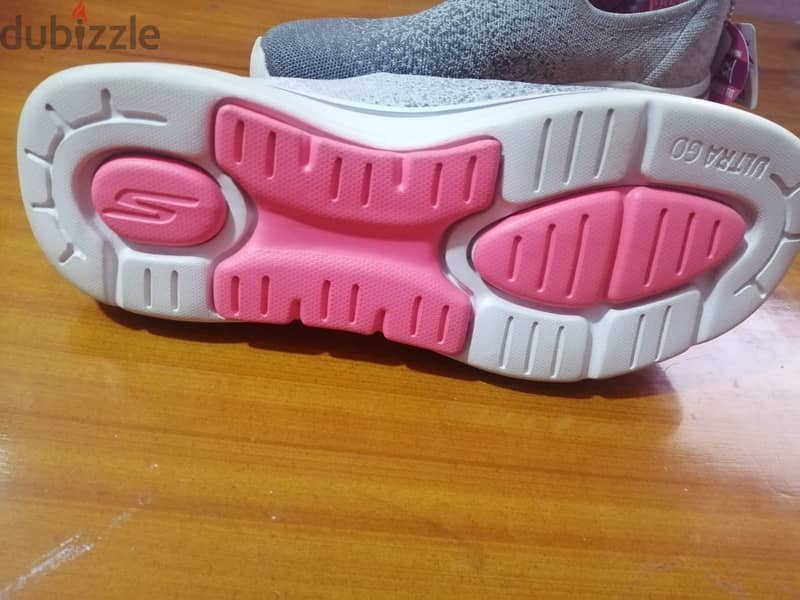 Skechers Air -Cooled Arch Fit 5