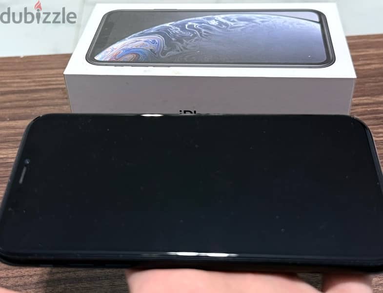 iphone xr 128 GB 6