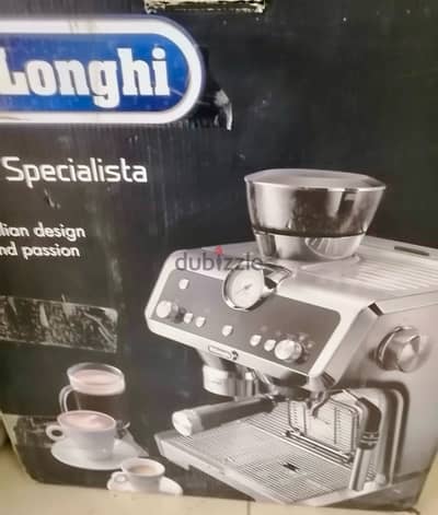 للبيع: ماكينة قهوة Delonghi Specialista جديدة كليًا