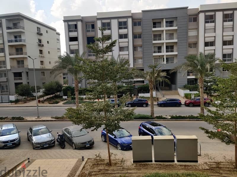 twin villa 380m reslae in hyde park new Cairo هايد بارك التجمع فيلا 0